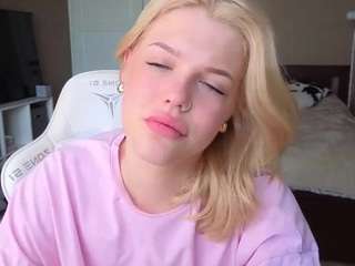 yourl1ttleangel webcam