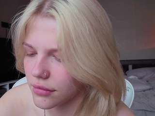 yourl1ttleangel webcam