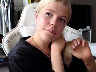 yourl1ttleangel