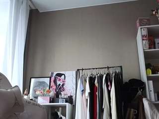 Yourl1ttleangel's cam show statistics and live stream