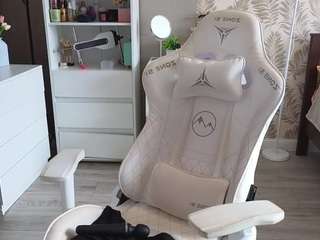 yourl1ttleangel