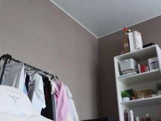 yourl1ttleangel live webcam show