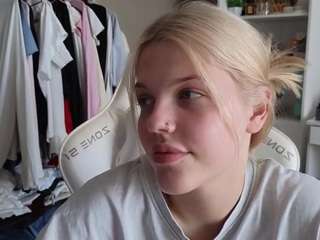 yourl1ttleangel