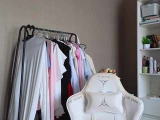 YourL1ttleAngel live webcam show