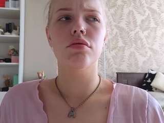 yourl1ttleangel