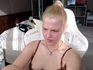 yourl1ttleangel
