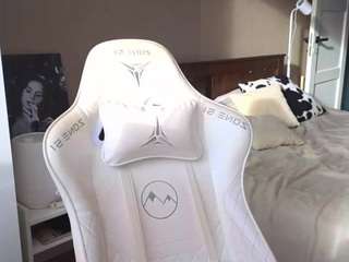 yourl1ttleangel