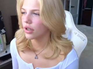 yourl1ttleangel