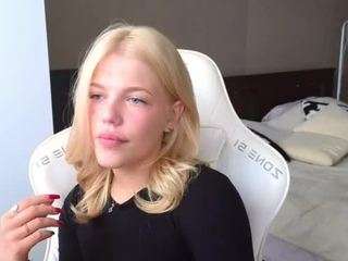 yourl1ttleangel