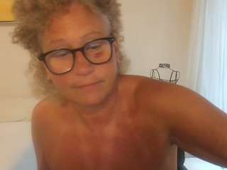 Blondecougar