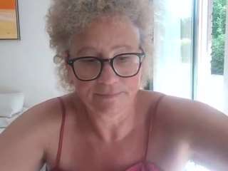 Blondecougar
