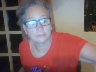 Blondecougar