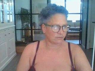 blondecougar Sex Cam Show