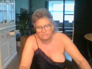 Blondecougar