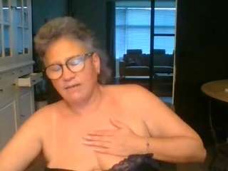 Blondecougar