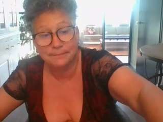 Blondecougar