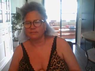 Blondecougar