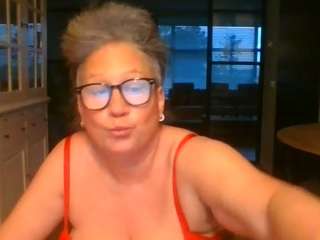 Blondecougar