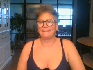 Blondecougar