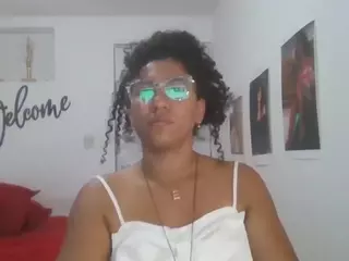 Bellacrespa's Live Sex Cam Show