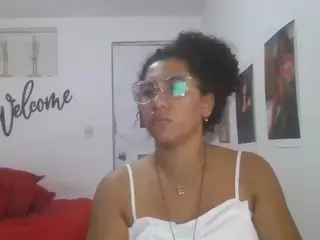 Bellacrespa's Live Sex Cam Show