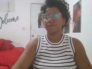 Bellacrespa's Live Sex Cam Show