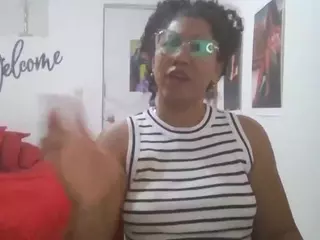 Bellacrespa's Live Sex Cam Show