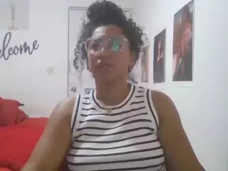 Bellacrespa's Live Sex Cam Show