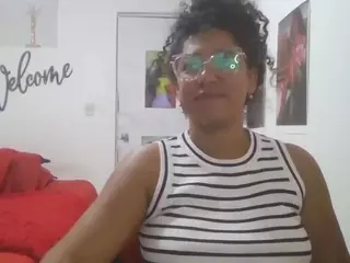Bellacrespa's Live Sex Cam Show