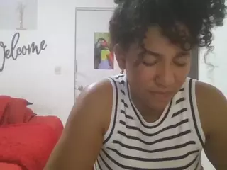 Bellacrespa's Live Sex Cam Show