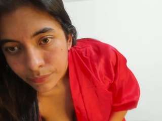 misseylenss webcam model