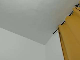 misseylenss webcam