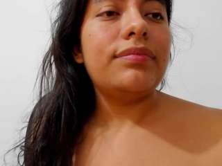 Live cam show with misseylenss
