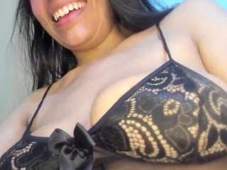 misseylenss live webcam show
