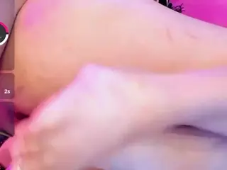 AikoLee's Live Sex Cam Show