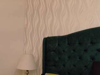 ANNE-HONEY live webcam show
