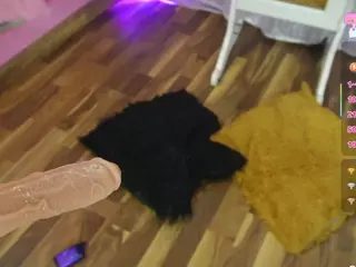 anniecouper1's Live Sex Cam Show