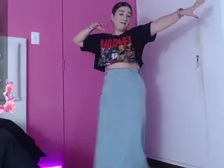 bellamilf's Live Sex Cam Show
