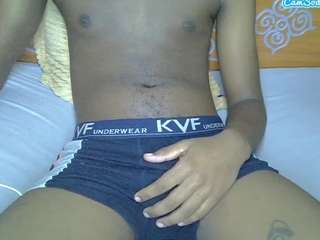 blacksexyman001 Live Webcam on CamSoda