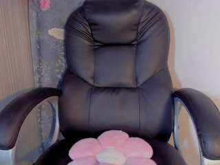 emilyy-77