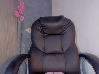 emilyy-77