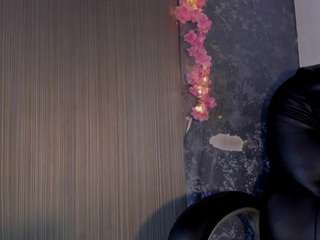 emilyy-77