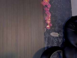 emilyy-77