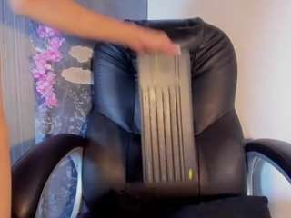 emilyy-77