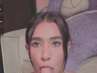emilyy-77