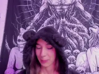 Emilyy-77's Live Sex Cam Show