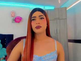 hellen-moons Live Webcam on CamSoda