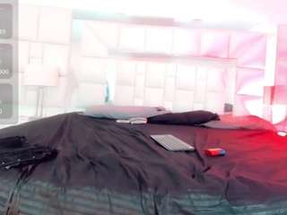 kendall-hornyy webcam