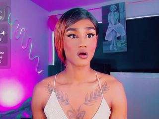 kendall-hornyy webcam