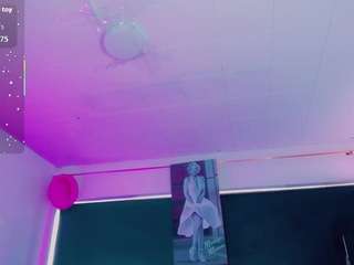 kendall-hornyy webcam